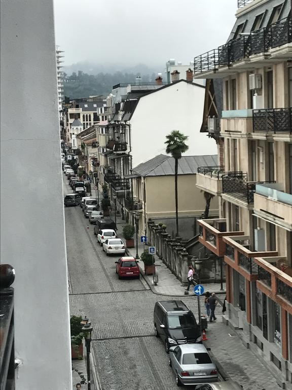 Piazza Apartment Batumi Exterior photo